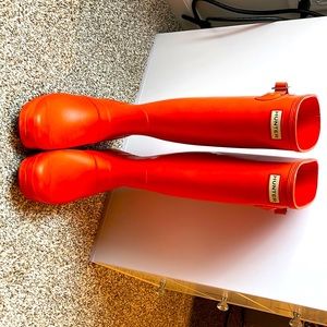 Tall Hunter rubber boots